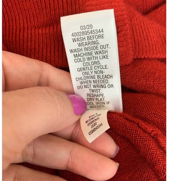 Croft & Barrow red long sleeves cardigan sweater size M - Picture 4 of 10